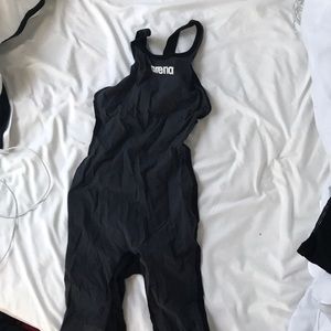Carbon Air US size 26 Arena Techsuit